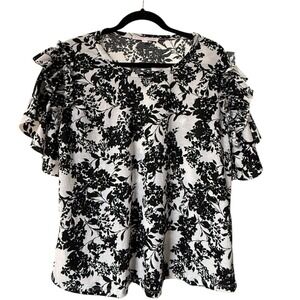 Stella and Ginger Women's 1X Ruffle Short Sleeve Blouse Black White‎ Floral